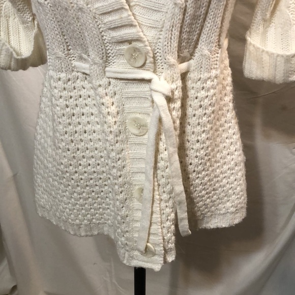 Derek Heart White V Neck Large Button Sweater - Picture 2 of 7